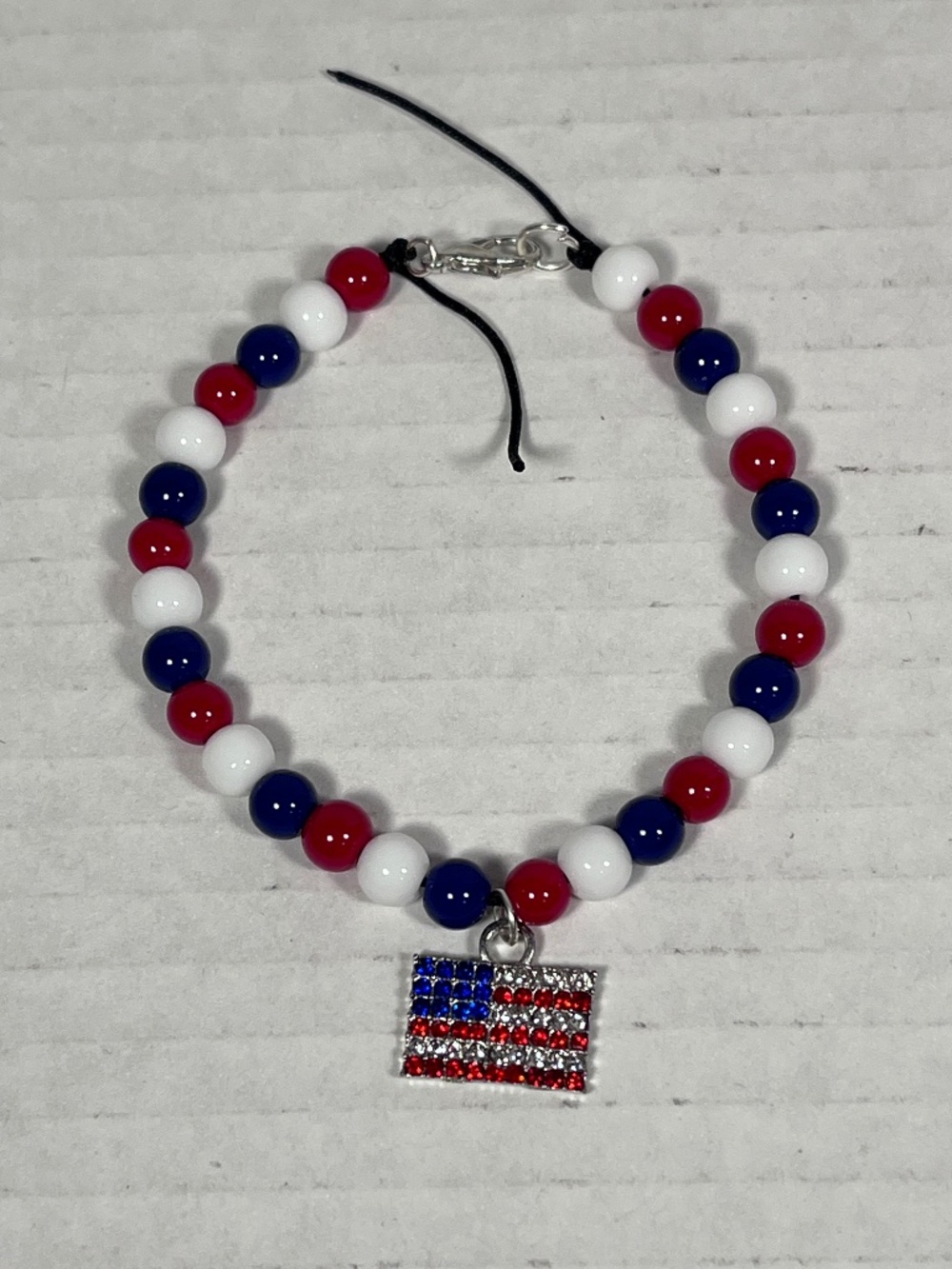 American Flag Rhinestone Charm Red White and Blue Glass Bead Bracelet ~7.50 in